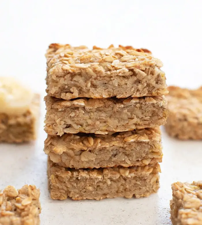 3 Ingredient Healthy Banana Oatmeal Bars