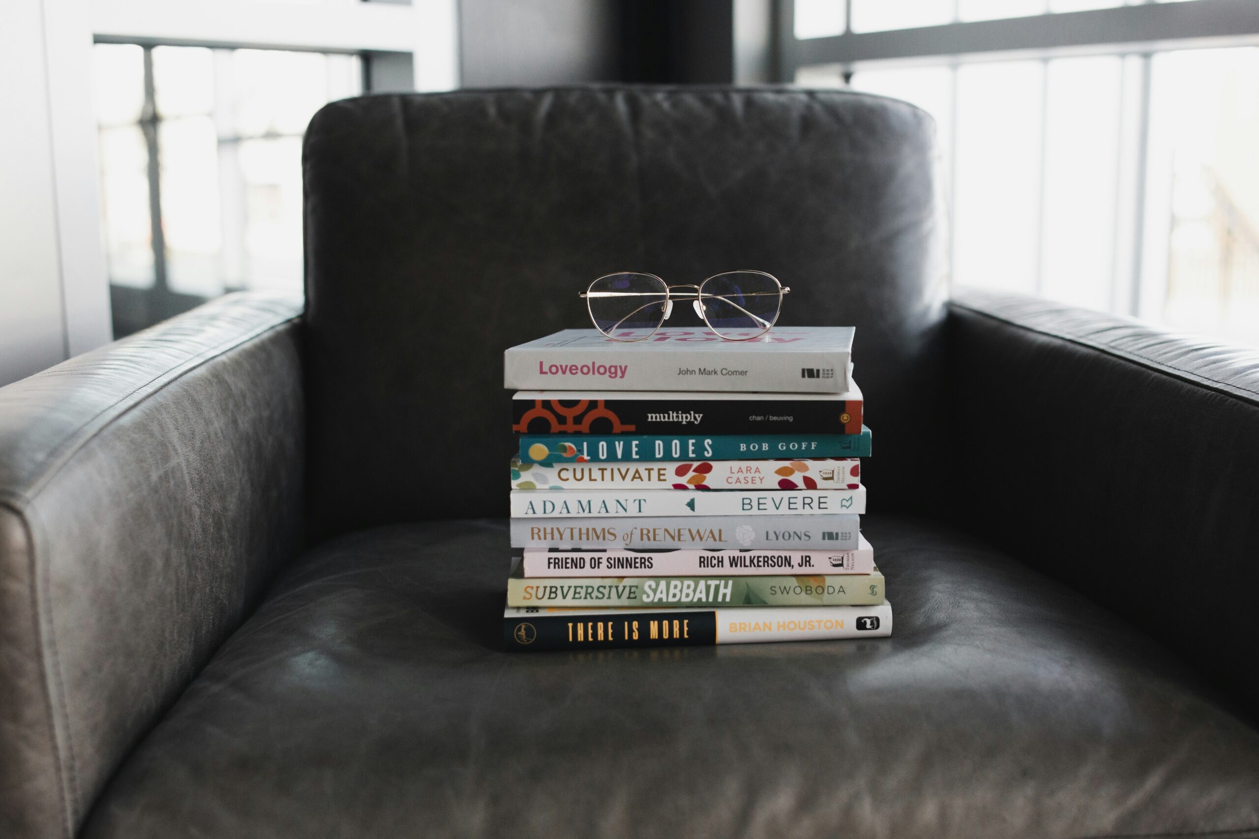 How to Take Effective Notes While Reading: A 6-Step Strategy That Works