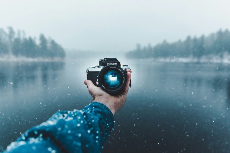 jakob-owens-FKyHyNowp-4-unsplash